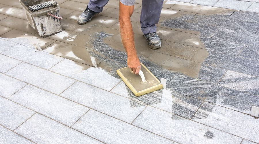 Expert Emergency Roof Repairs services in Carbondale, IL